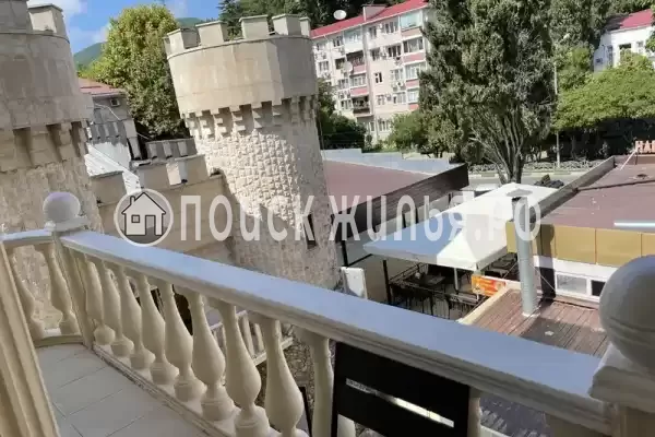 Гостиница «Арлиан», Лазаревское