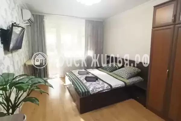 Квартира «Однокомнатная в центре», Краснодарский край, Сочи, Лазаревское, Партизанская, д.17