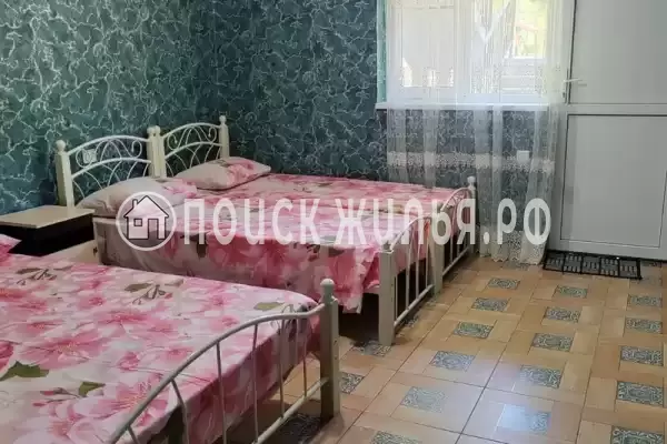 Гостевой дом «Золотая бухта 12», Пицунда Гостевой дом «Золотая бухта 12», Пицунда