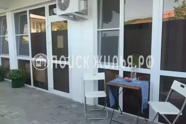 Гостевой дом «Айсберг», Вардане