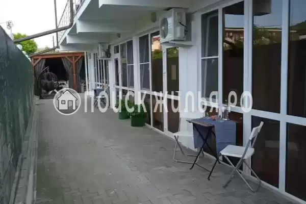 Гостевой дом «Айсберг», Вардане