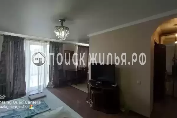 Квартира «Со всеми удобствами», Республика Абхазия, Сухум, Лакоба, д.84