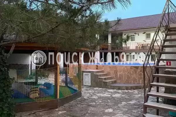 «Шторм», Республика Крым, Евпатория, Симферопольская, д.2Б «Шторм», Республика Крым, Евпатория, Симферопольская, д.2Б