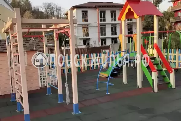 Отель «Элион», Лоо Отель «Элион», Лоо