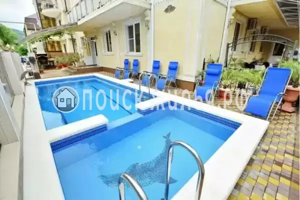 Отель «Лакис», Кабардинка