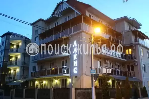 Отель «Лакис», Кабардинка