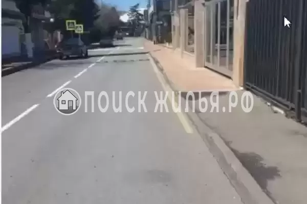 «В 50 метрах от моря», Адлер