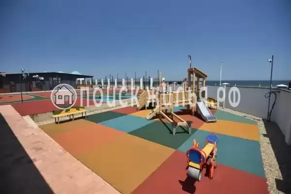 Отель «На море», Кучугуры