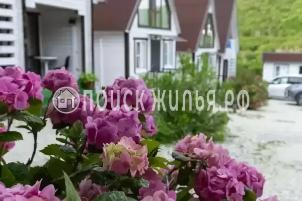 «Юг», Бухта Инал