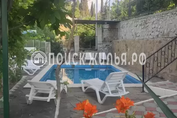 «Шарлин», Республика Крым, Алушта, Туристов, д.1Д «Шарлин», Республика Крым, Алушта, Туристов, д.1Д