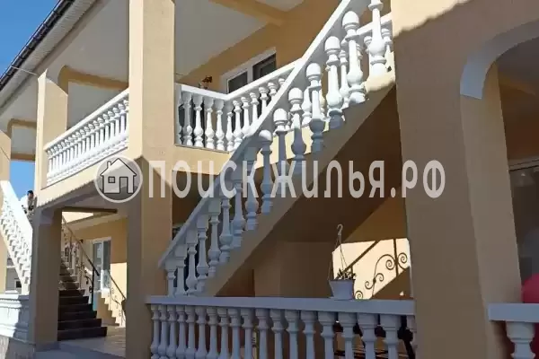 Гостевой дом «Клевер», Республика Крым, Оленевка, Таврическая, д.37 Гостевой дом «Клевер», Республика Крым, Оленевка, Таврическая, д.37