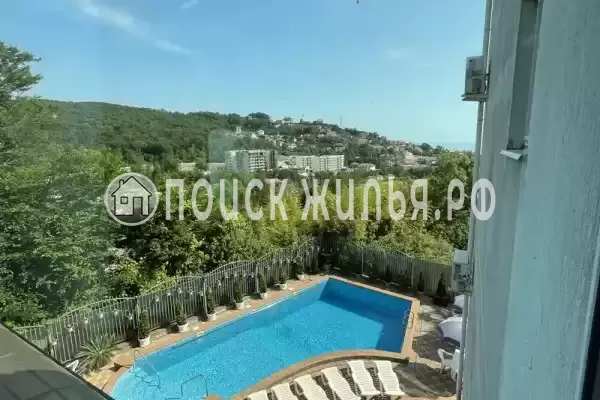 «Горная орхидея», Лоо