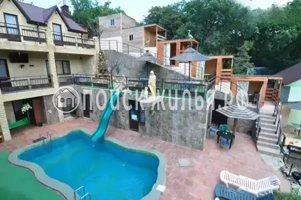 «Пещера Solo», Сукко «Пещера Solo», Сукко