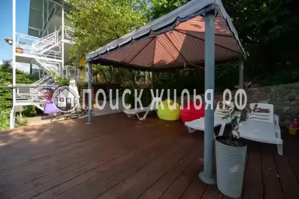 «Желтый дом», Якорная Щель