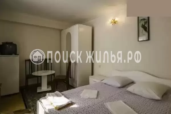 «Ахтамар», Хоста