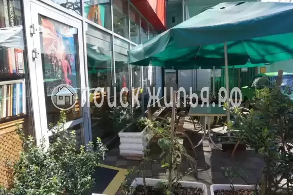 «Зеленые фонарики», Адлер