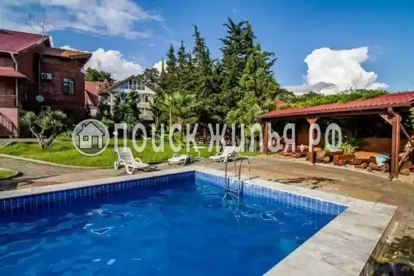 «Пенаты», Лоо