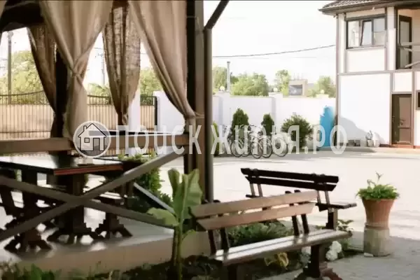 Гостевой дом «Три Павлина», Амзара