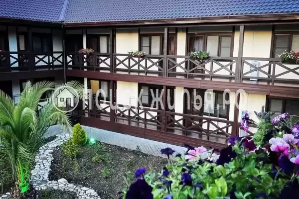 Гостевой дом «Три Павлина», Амзара