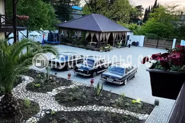 Гостевой дом «Три Павлина», Амзара