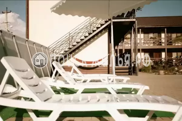 Гостевой дом «Три Павлина», Амзара