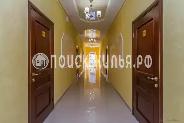 Гостиница «Золотая корона», Пляхо