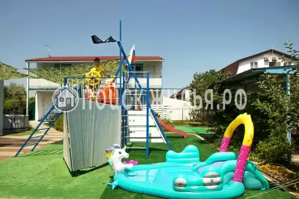 «Южные ночи», Кучугуры