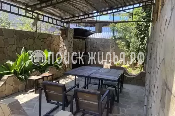 «Веранда», Лоо