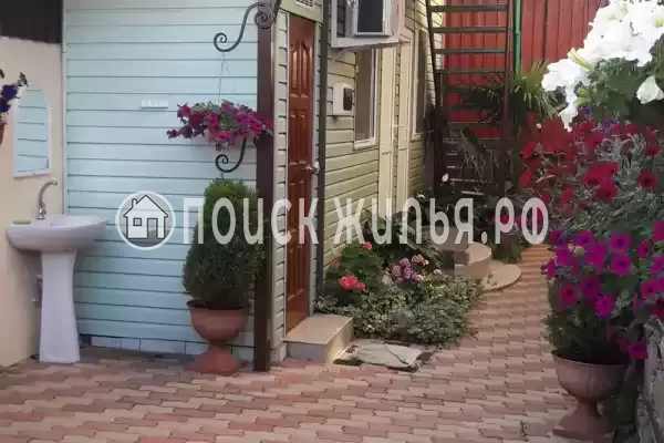 «На Полевой», Сириус