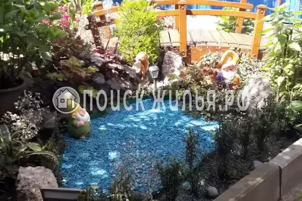 «На Полевой», Сириус