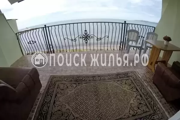 «Эллинг Бриз», Феодосия «Эллинг Бриз», Феодосия