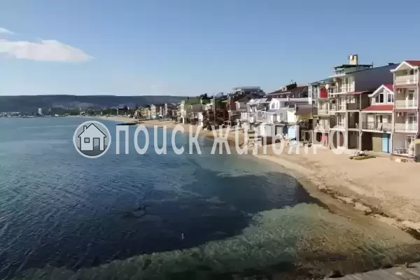 «Эллинг Бриз», Республика Крым, Феодосия, д. 42, д.эллинг36 «Эллинг Бриз», Республика Крым, Феодосия, д. 42, д.эллинг36