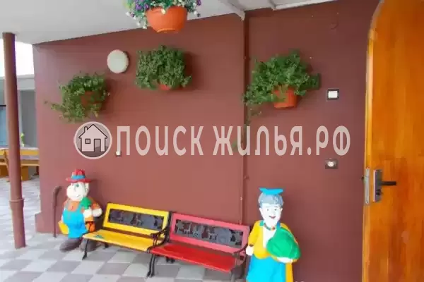 «Робинзон», Лоо