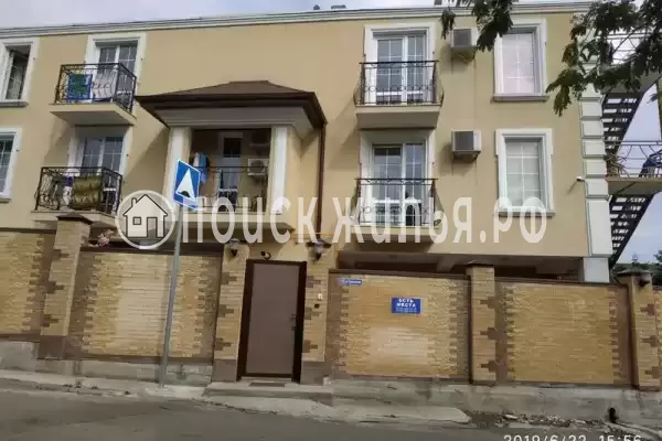 «На приморской», Небуг