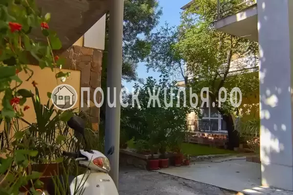 Гостевой дом «Большая медведица», Алупка Гостевой дом «Большая медведица», Алупка