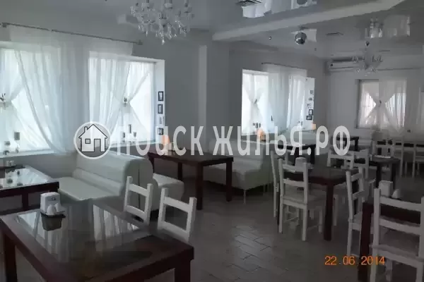 «AlexHoume», Небуг