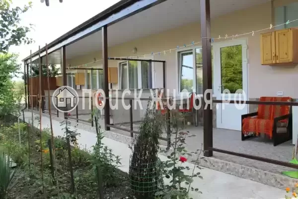 Гостевой дом «Вокруг света», Республика Абхазия, Алахадзы, Шаумяна, д.63 Гостевой дом «Вокруг света», Республика Абхазия, Алахадзы, Шаумяна, д.63