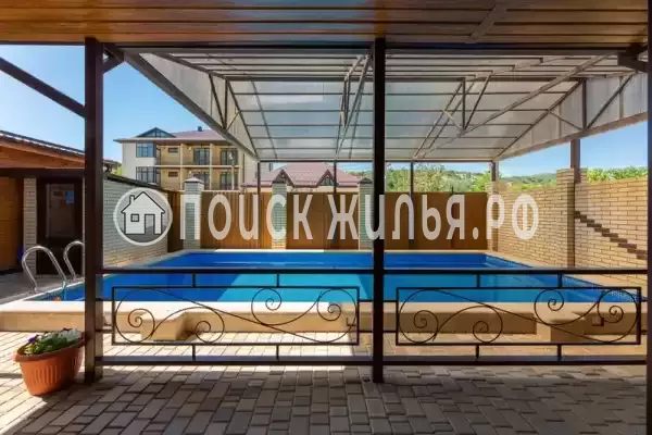 «Viktoriya», Сукко