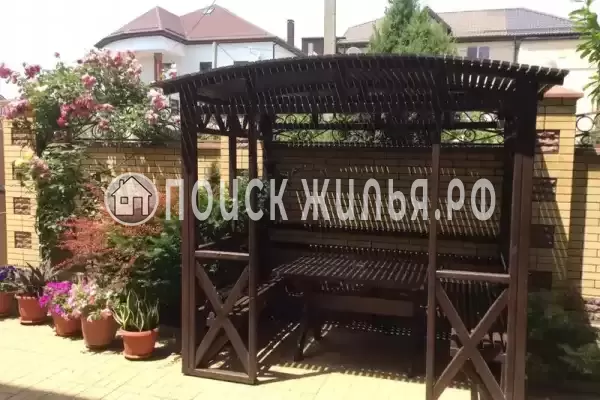 «На лазурной 10», Витязево