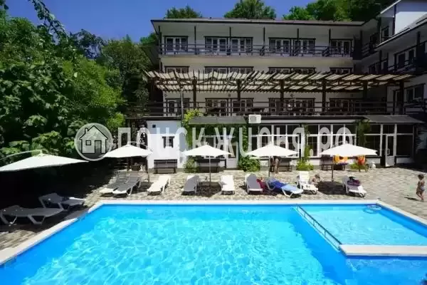 Гостевой дом "Постоялый двор Виноград", Лермонтово, ул. Зеленая, д. 4В