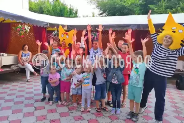 Частный сектор «Коттедж семейного отдыха Крымские друзья», Песчаное