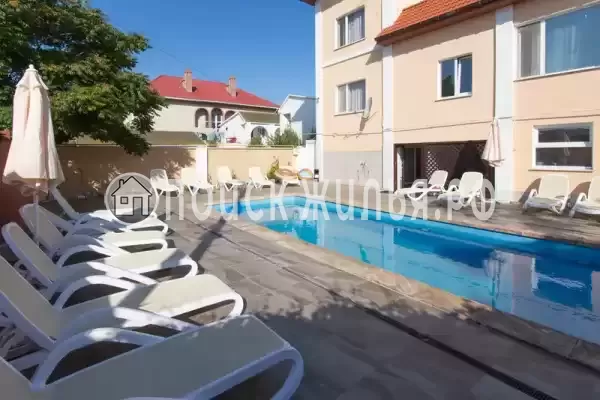 «Большая медведица», Республика Крым, Черноморское, Калос Лимен, д.6