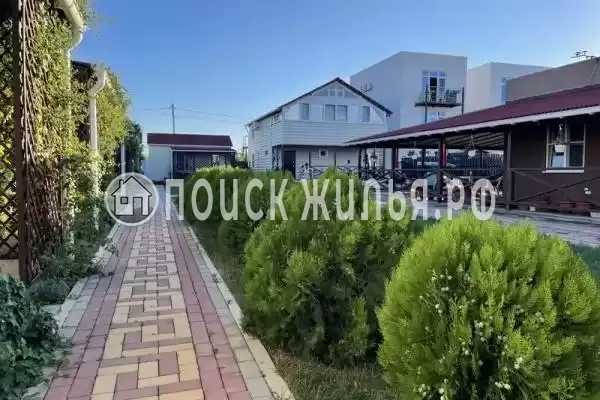 «Санторини», Республика Крым, Феодосия, Парусная, д.6 «Санторини», Республика Крым, Феодосия, Парусная, д.6