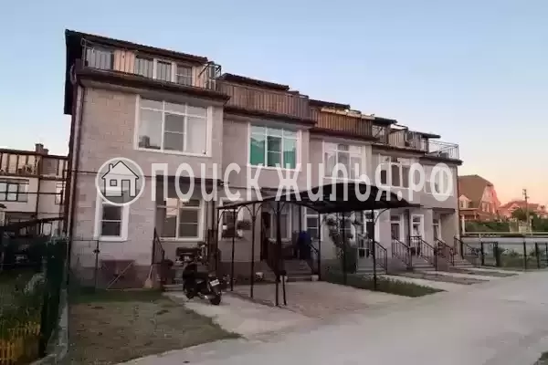 Частный сектор «Таунхаус в Тюльпановке», Головинка