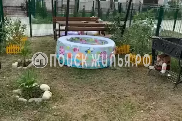 Частный сектор «Таунхаус в Тюльпановке», Головинка