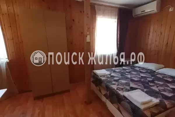 «Ника», Адлер