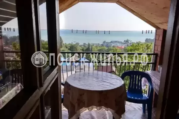 «На Маяковского», Лазаревское