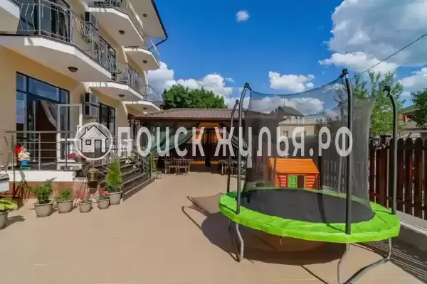 Гостиница «Hotel Royal», Кабардинка