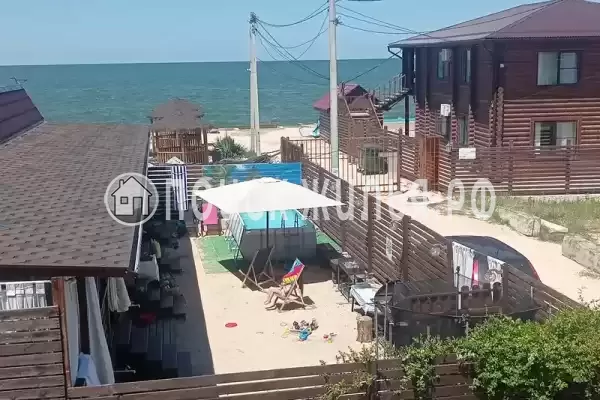 «Медуза», Краснодарский край, Голубицкая, Набережная, д.70/4