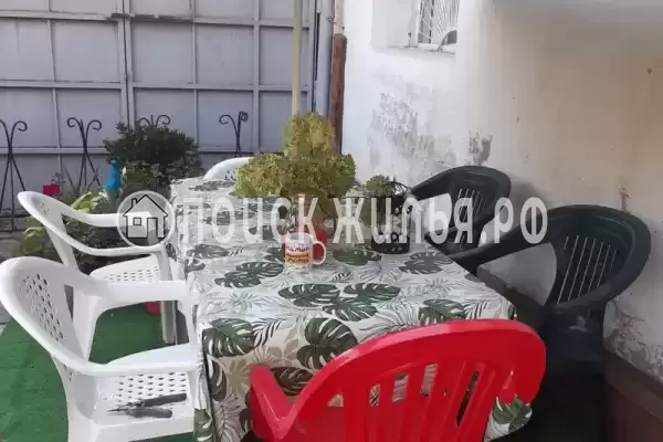 «На Школьной», Алушта